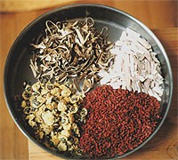 Chinesische_Kraeuter_Zentrum_fuer_Traditionelle_Chinesische_und_Integrative_Medizin_Berlin Chinesische Kräuter